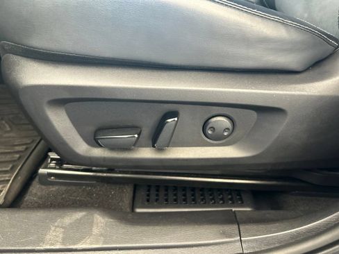 Used 2024 Mitsubishi Outlander SE FWD image 41