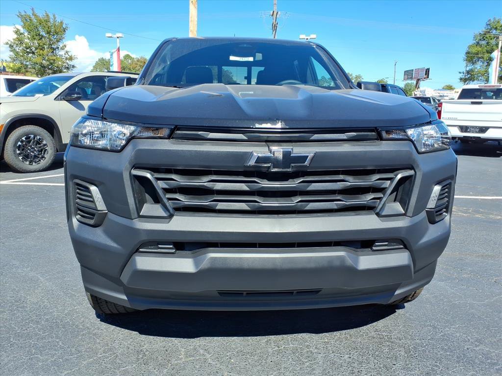 New 2026 Chevrolet Colorado W/T w/ WT Custom Package RWD image 9