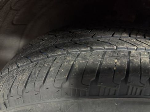 Used 2024 Chevrolet Equinox LT w/ LPO, Floor Liner Package image 16