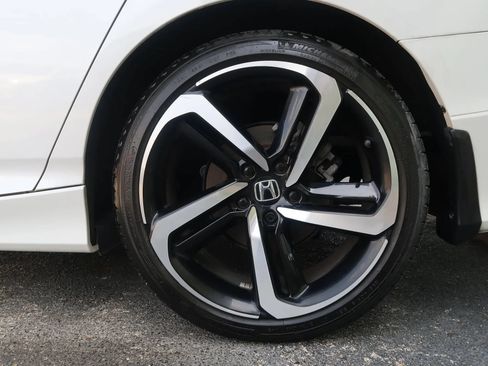 Used 2022 Honda Accord Sport image 54