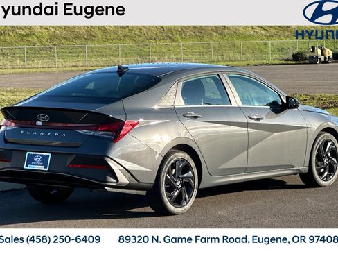 New 2026 Hyundai Elantra Sport image 4