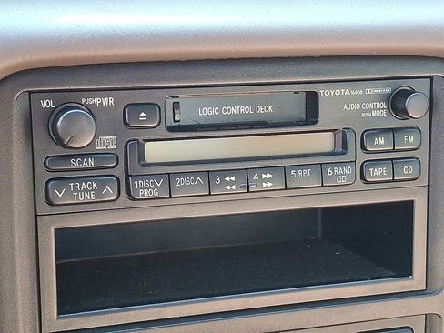 Used 1998 Toyota Camry LE image 19