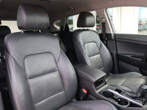 Used 2018 Hyundai Tucson SEL Plus FWD image 13