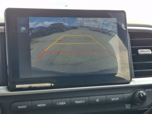 Used 2023 Hyundai Venue SEL w/ Cargo Package FWD image 24