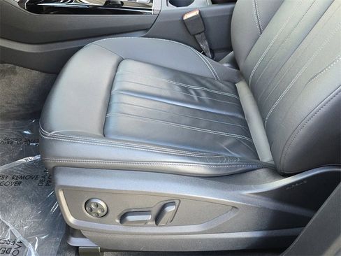Used 2023 Audi Q5 2.0T Premium image 21