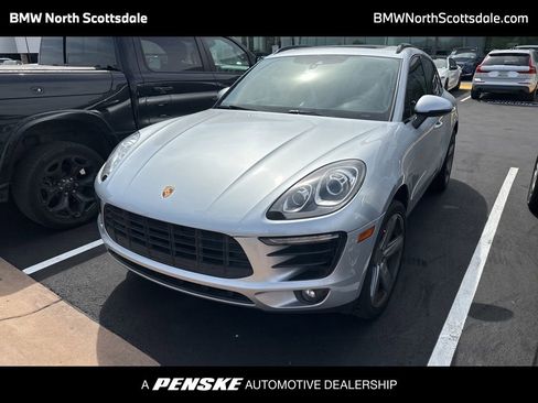 Used 2017 Porsche Macan S image 1