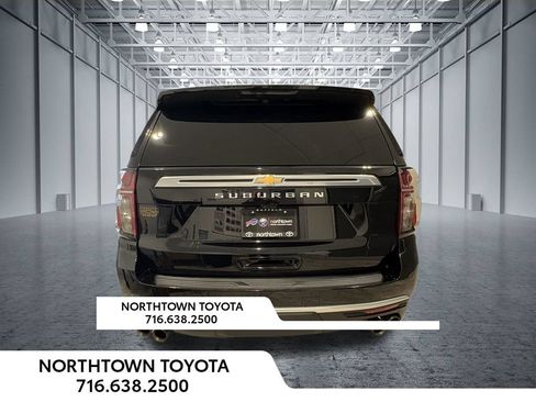 Used 2023 Chevrolet Suburban High Country AWD/4WD image 50
