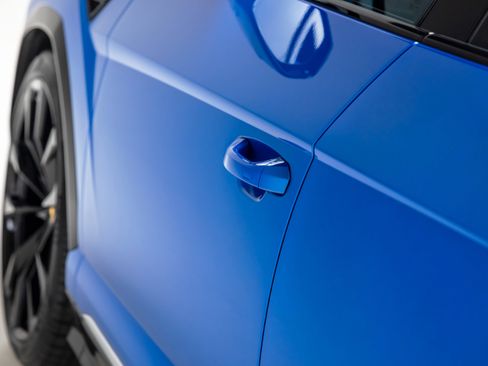 Used 2019 Lamborghini Urus image 32