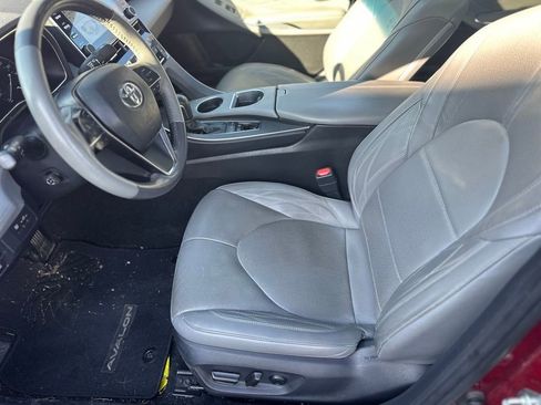 Used 2019 Toyota Avalon Limited w/ Advanced Safety Package image 9