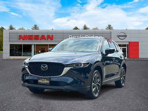 Used 2023 MAZDA CX-5 AWD 2.5 S w/ Premium Plus Pkg image 2