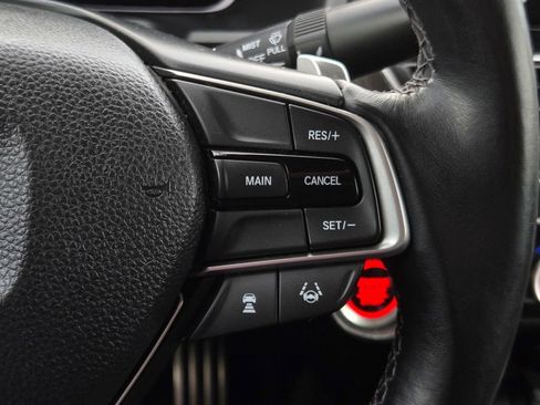 Used 2018 Honda Accord Sport image 23