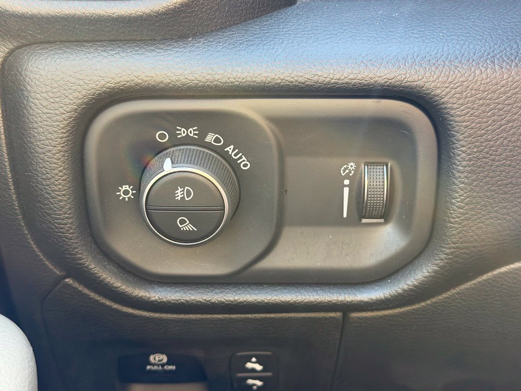 Used 2022 RAM 1500 Big Horn RWD image 13
