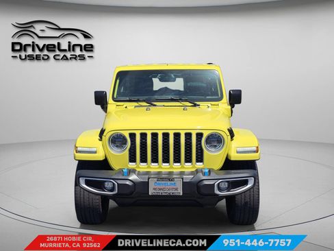 Used 2023 Jeep Wrangler Unlimited Sahara w/ Cold Weather Group AWD/4WD image 2