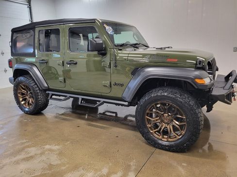 Used 2020 Jeep Wrangler Unlimited Sport AWD/4WD image 10