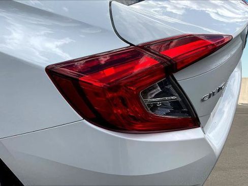 Used 2017 Honda Civic EX image 23