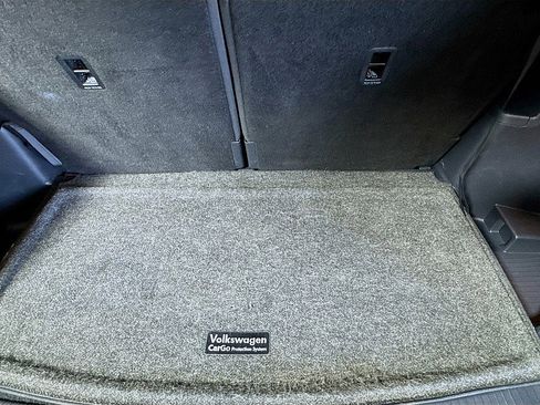 Used 2023 Volkswagen Atlas SE image 25