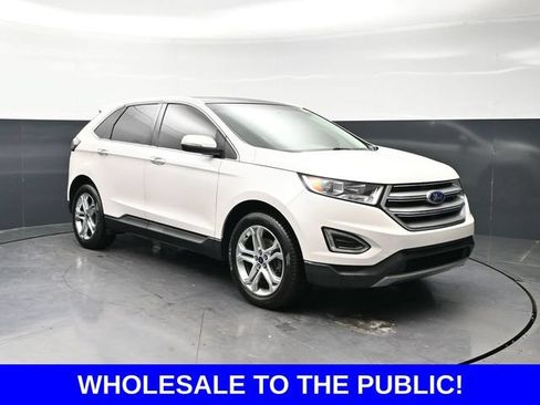 Used 2015 Ford Edge Titanium FWD image 4