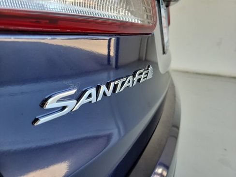 Used 2017 Hyundai Santa Fe SE w/ SE Premium Package 02 FWD image 8