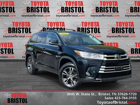 Used 2018 Toyota Highlander Plus AWD/4WD image 1