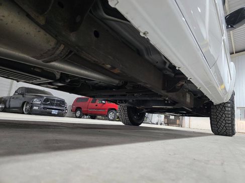 Used 2005 Chevrolet Silverado 1500 4x4 Crew Cab w/ Safe And Sound Package image 44