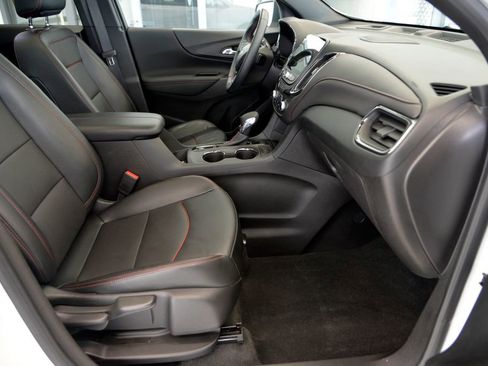 Used 2023 Chevrolet Equinox RS w/ RS Leather Package AWD/4WD image 31