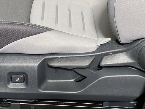 New 2026 Toyota Tacoma TRD Sport RWD image 15