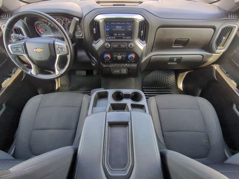 Used 2021 Chevrolet Silverado 1500 LT AWD/4WD image 15