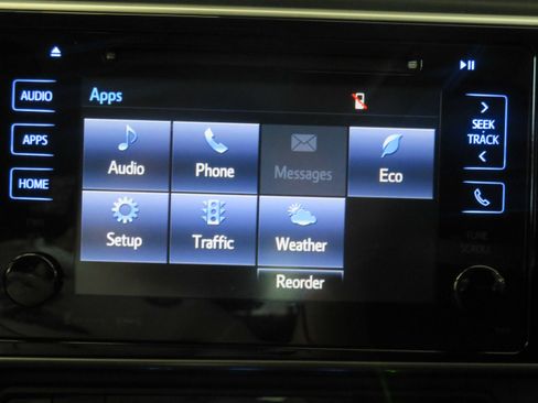 Used 2017 Toyota Corolla XLE FWD image 20