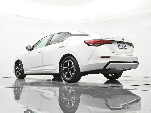 Used 2024 Nissan Sentra SV FWD image 41