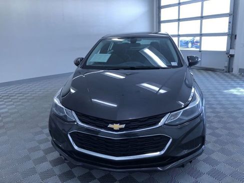 Used 2017 Chevrolet Cruze LT image 15