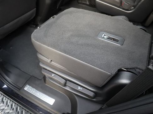 Used 2023 Chevrolet Tahoe Z71 image 21