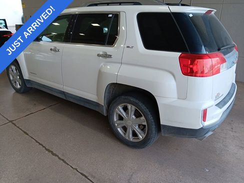 Used 2017 GMC Terrain SLT w/ Open Road Package image 4