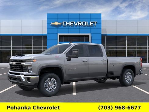 Used 2026 Chevrolet Silverado 2500 LT w/ All Star Edition AWD/4WD image 2