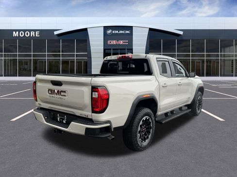 Used 2026 GMC Canyon AT4 AWD/4WD image 3