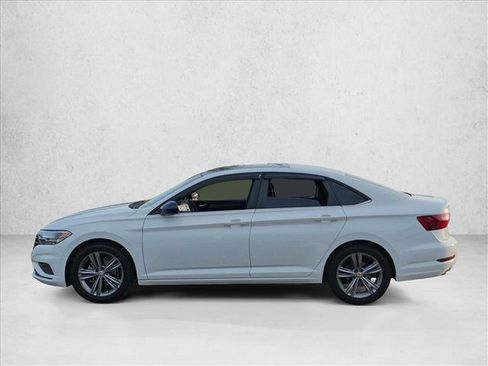 Used 2021 Volkswagen Jetta R-Line FWD image 8