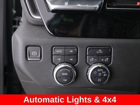 Used 2024 GMC Sierra 1500 Elevation AWD/4WD image 19