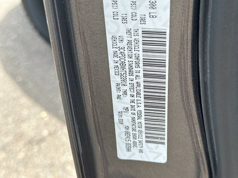 Used 2017 Dodge Journey SE w/ Flexible Seating Group FWD image 26