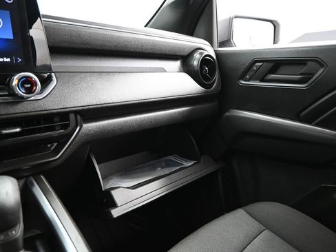 Used 2024 Chevrolet Colorado W/T w/ WT Convenience Package image 27