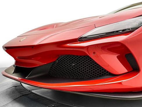 Certified 2021 Ferrari F8 Tributo image 27