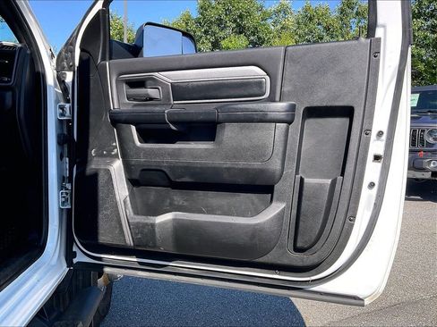 Used 2022 RAM 3500 Tradesman AWD/4WD image 11