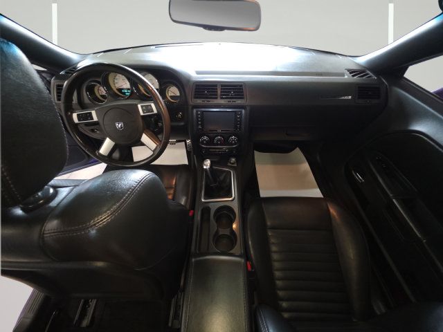 Used 2010 Dodge Challenger R/T RWD image 28