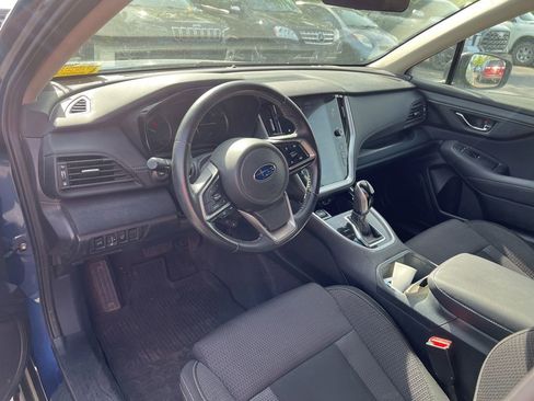 Used 2021 Subaru Outback Premium AWD/4WD image 5