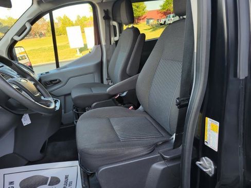 Used 2019 Ford Transit 150 XL RWD image 22