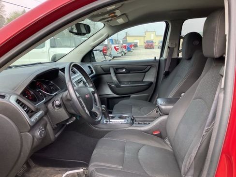 Used 2014 GMC Acadia SLE image 11