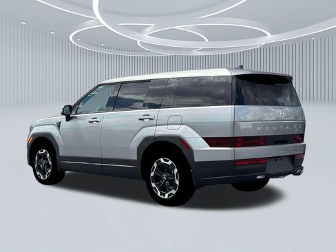 New 2026 Hyundai Santa Fe SE image 4
