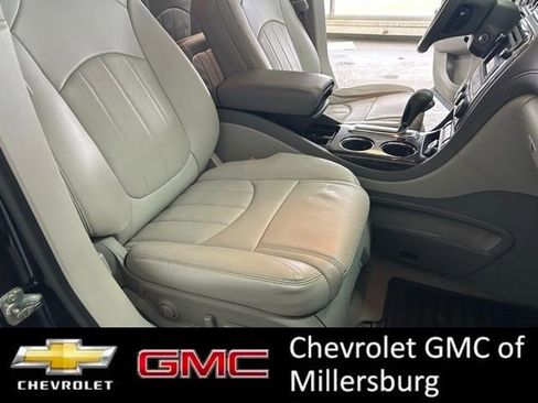 Used 2017 Buick Enclave Leather image 27