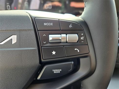 New 2026 Kia Sportage EX image 14
