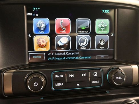 Used 2018 Chevrolet Silverado 1500 LT w/ All Star Edition AWD/4WD image 17