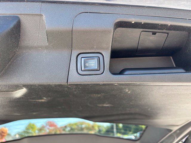 Used 2018 GMC Acadia SLE w/ Driver Alert Package I AWD/4WD image 13