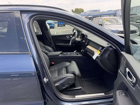 Used 2026 Volvo XC60 B5 Ultra w/ Climate Package AWD/4WD image 15